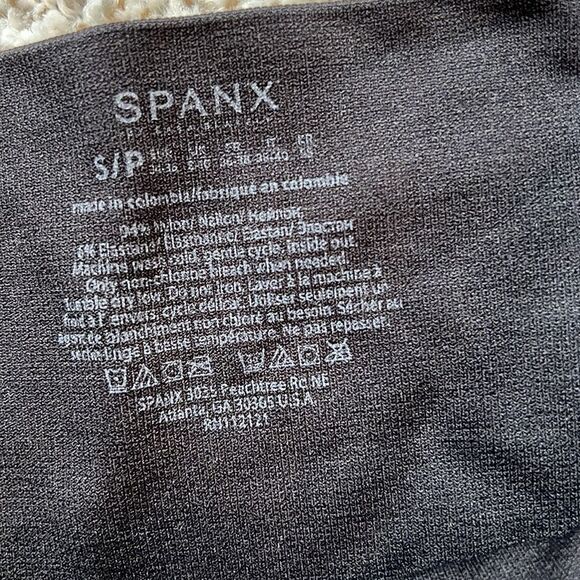 Spanx Knit Leggings - Picture 3 of 3